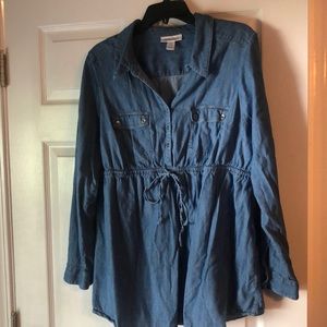 Motherhood Maternity shirt